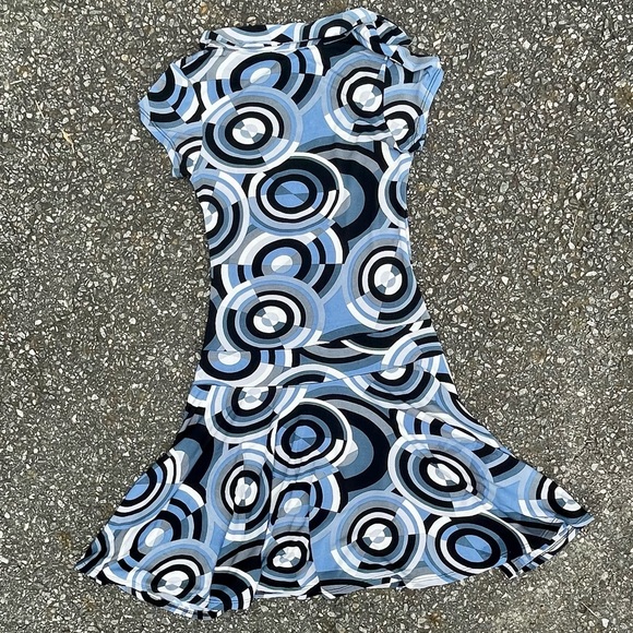 Abstract y2k minidress with drop waist collar and stretchy for summer vintage - Picture 3 of 4